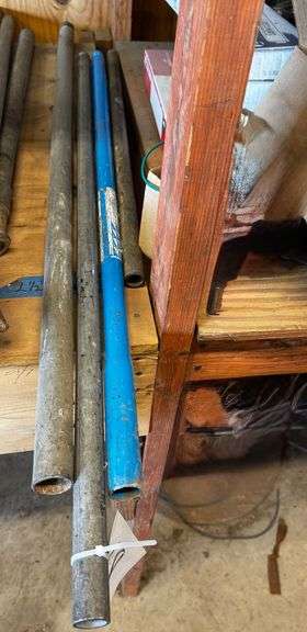 Grouping of Four Ideal and Greenlee Conduit Bender Handles and Pipes – Mixed Sizes image