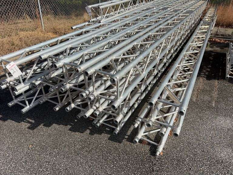 (24) DuraTruss 3.5 Meter (11.48 ft) Square Aluminum Truss Sections image