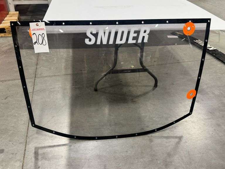 Snider Rear Windscreen image