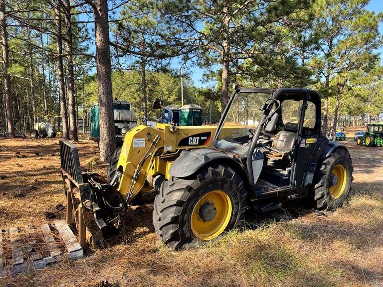 CAT Telehandler TH407 Serial# TBY01777 image