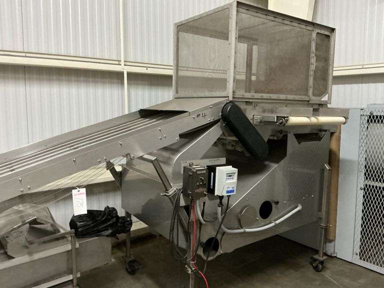 Motorized Conveyer and Blower image