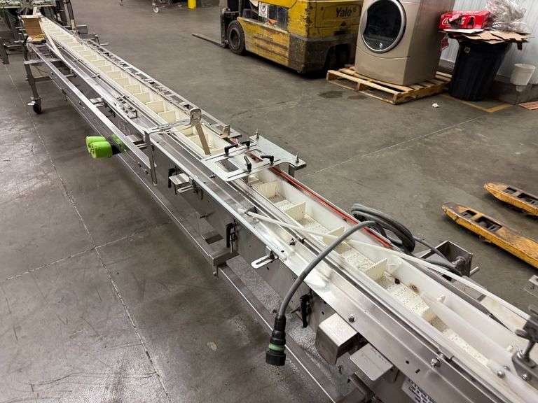 A&B Equipment Conveyer Line Mod#WFSP1800IDA image
