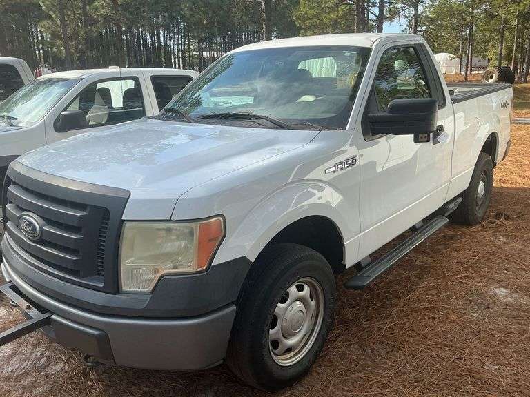 2010 Ford F150 VIN# 1FTMF1E8XAFC71988 image