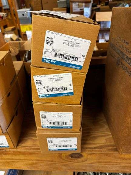 Seven Boxes of Steel City TK-111 1/2-inch EMT Compression Couplings image