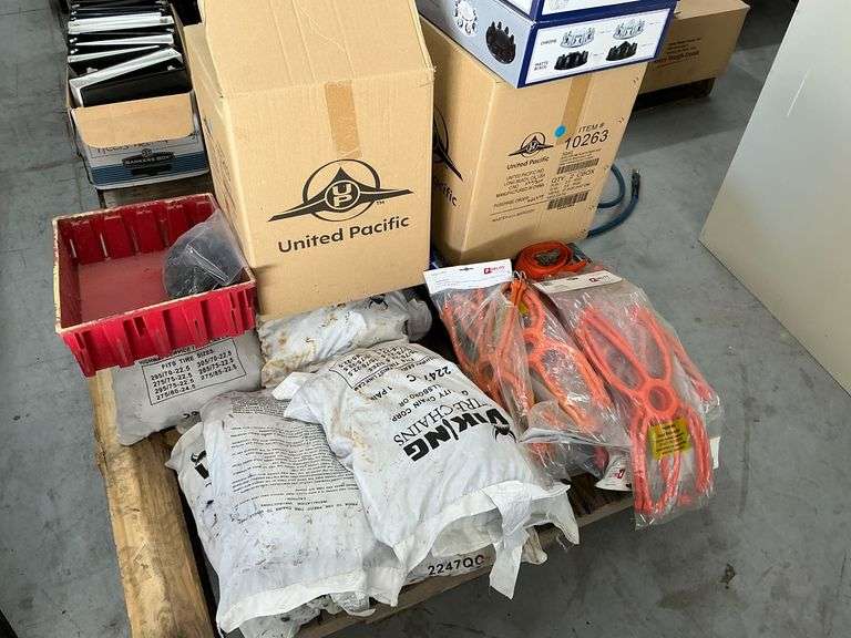 Eight Viking Tire Chains, Bungee Cords, and Wheel Cap Covers, Straps and Fuel Filters image