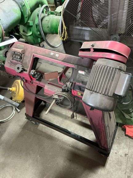 Band Saw image