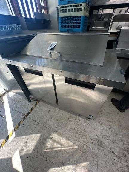 Stainless Steel Prep Table w/Refrigerator Storage image