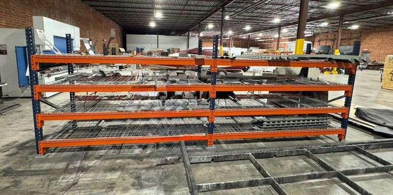 Industrial Warehouse Pallet Racking System with 6 Uprights and 16 Beams with Wire Decks image