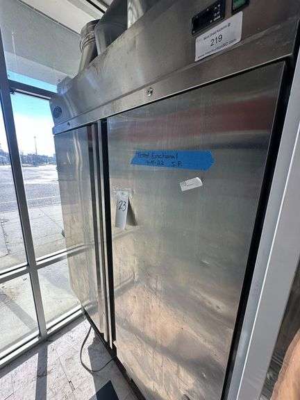 Entree Two Door Stainless Steel image