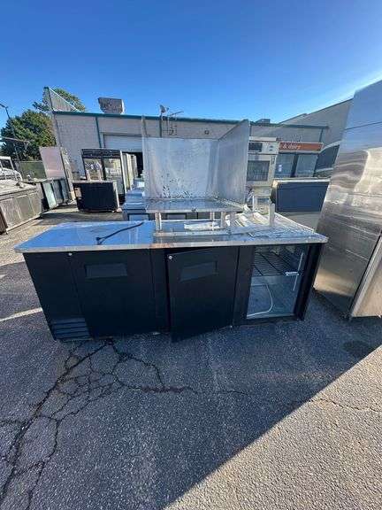 True Manufacturing Countertop With Refrigerator Storage image