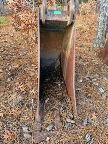 Excavator Trench Bucket image