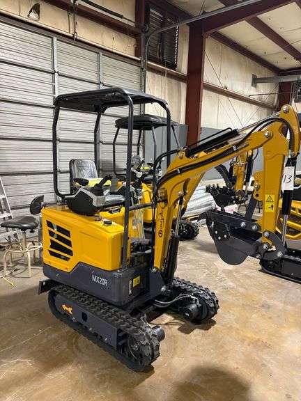 2025 CFG MX20R Mini Excavator image