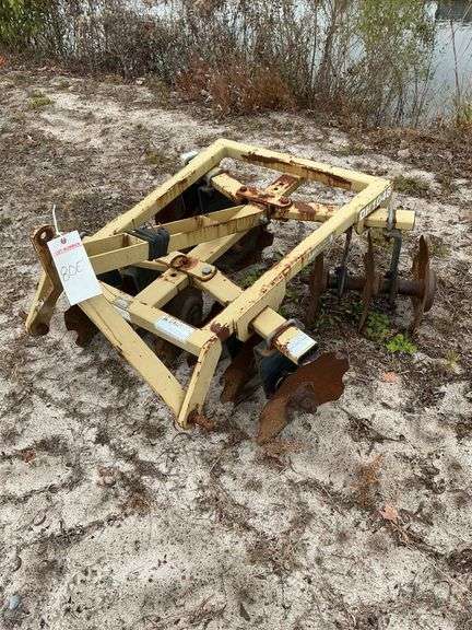 48" Land Pride Disker image