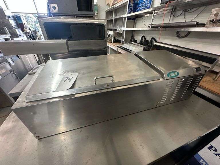 Entree Stainless Steel Cooler image