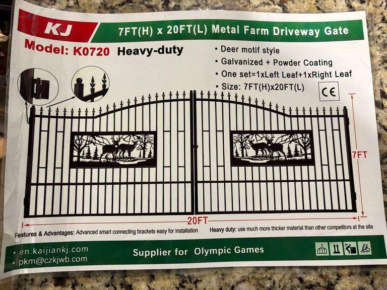K0720 7' x 20' Deer Motif Metal Farm Driveway Gate image