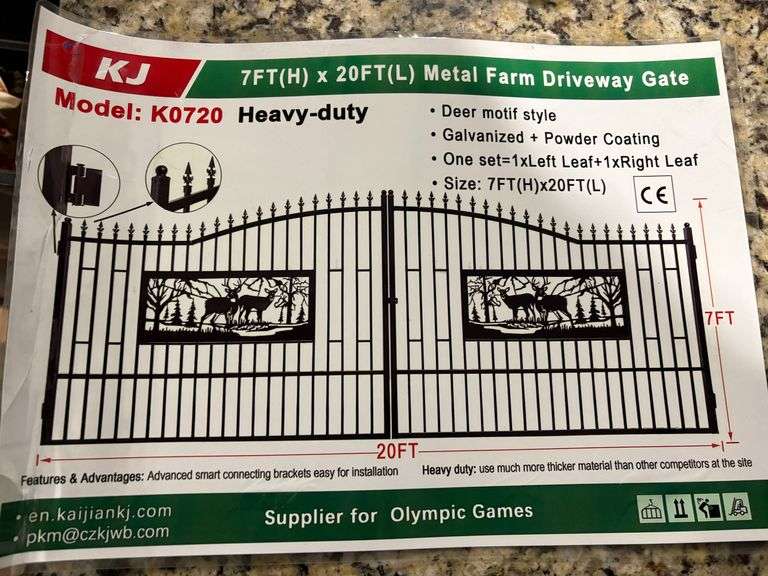 K0720 7' x 20' Deer Motif Metal Farm Driveway Gate image