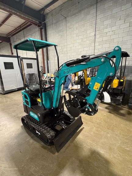 2025 CFG QH12R Mini Excavator image