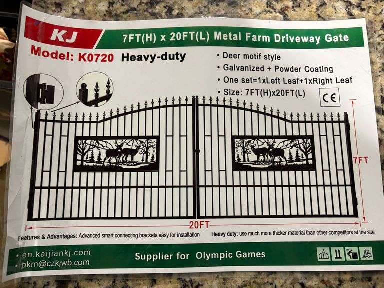 K0720 7' x 20' Deer Motif Metal Farm Driveway Gate image