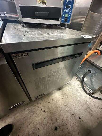 Arctic Air Stainless Steel Refrigerator image