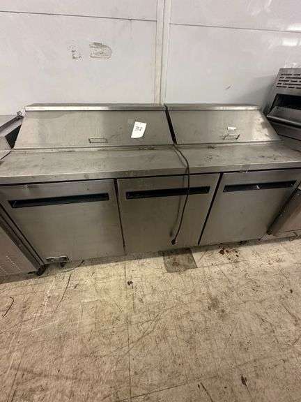 Arctic Air Stainless Steel Prep Table w/Refrigerator Storage image