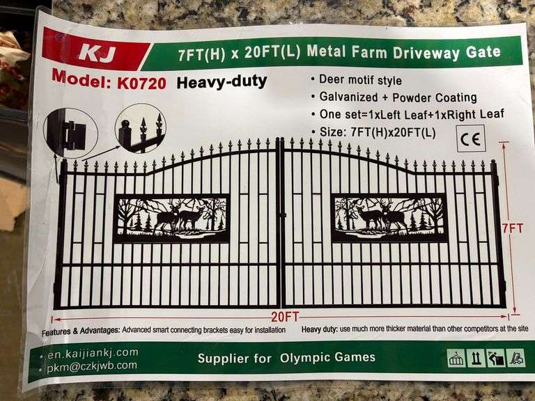 K0720 7' x 20' Deer Motif Metal Farm Driveway Gate image
