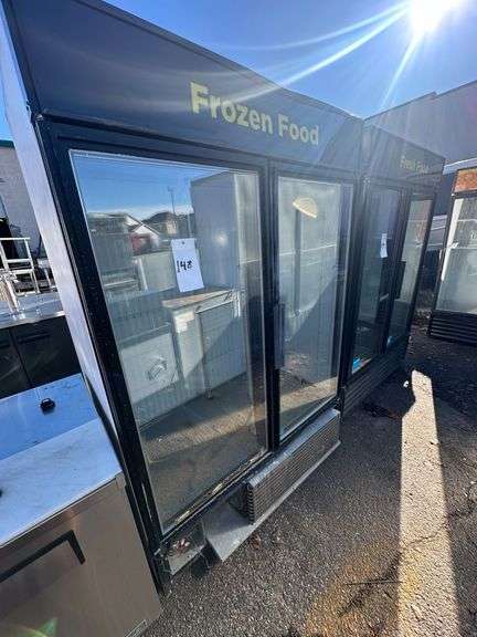 True Manufacturing Two Door Display Freezer image