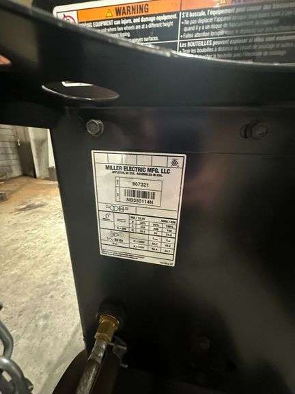 Miller Millermatic 252 MIG Welder