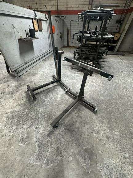 (2x) Engine Stands