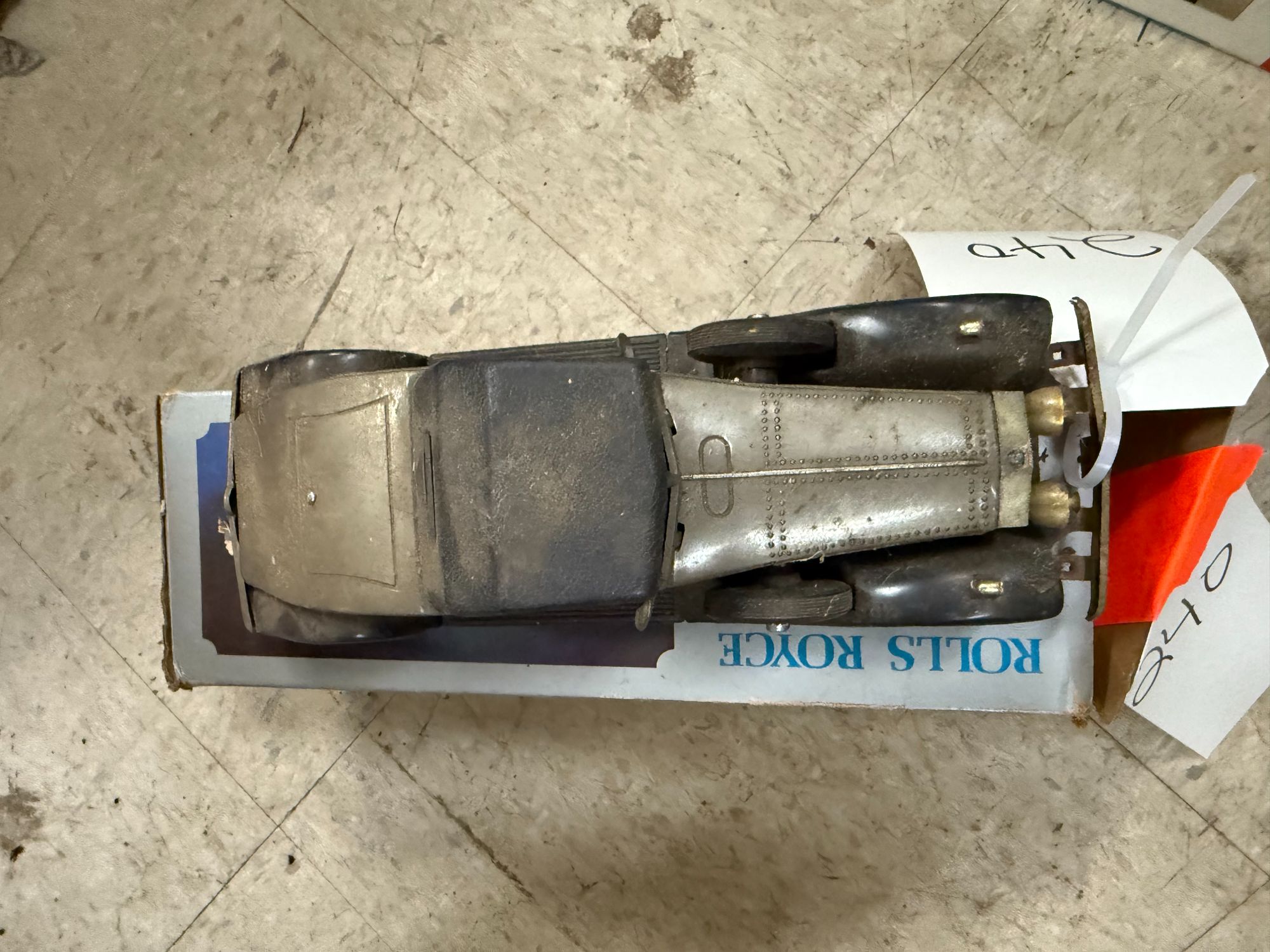 Lot image 2