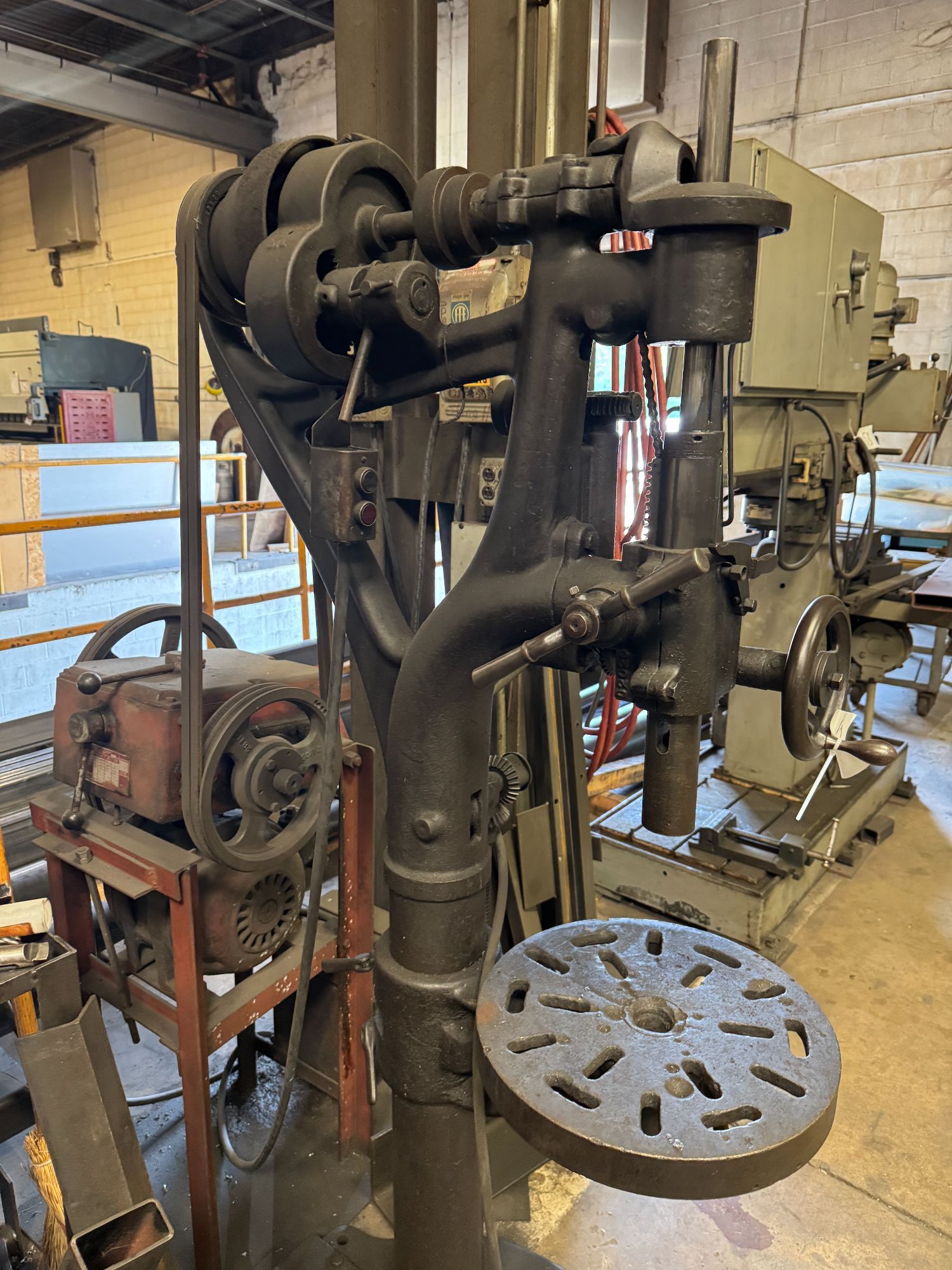 Lot image 11
