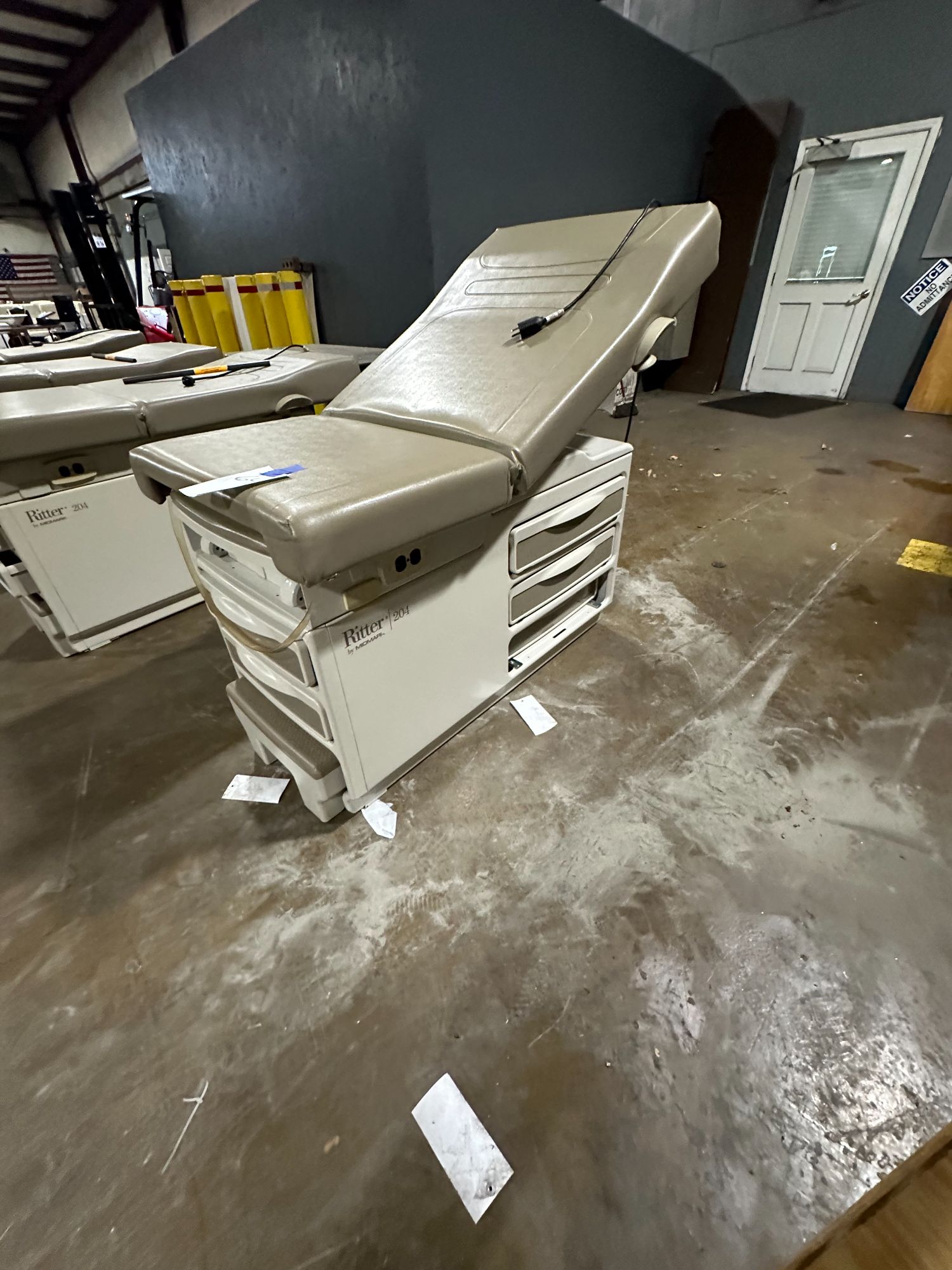 Lot image 3