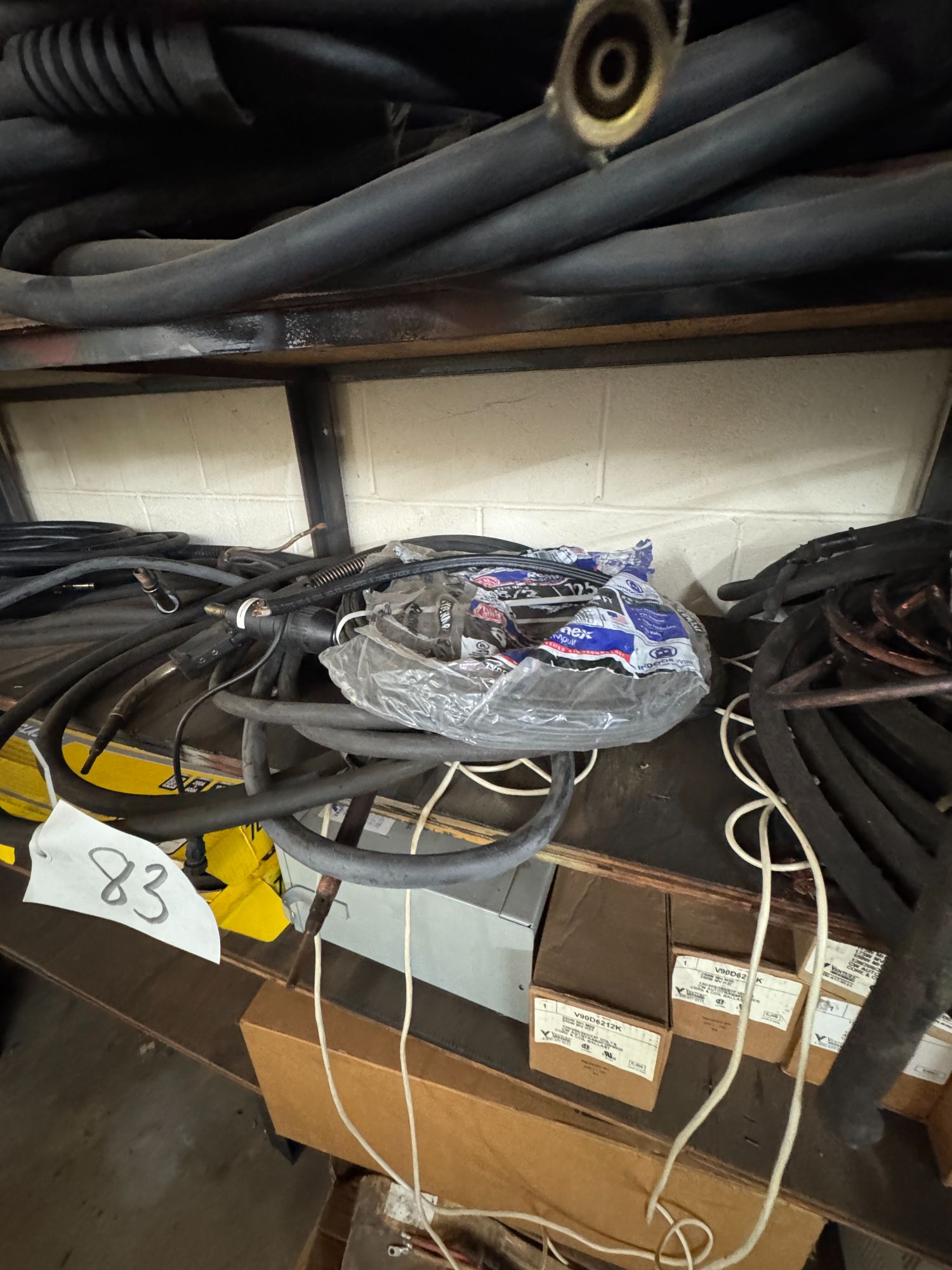 Lot image 8