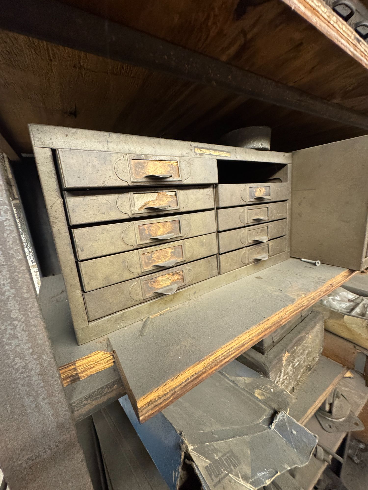 Lot image 8