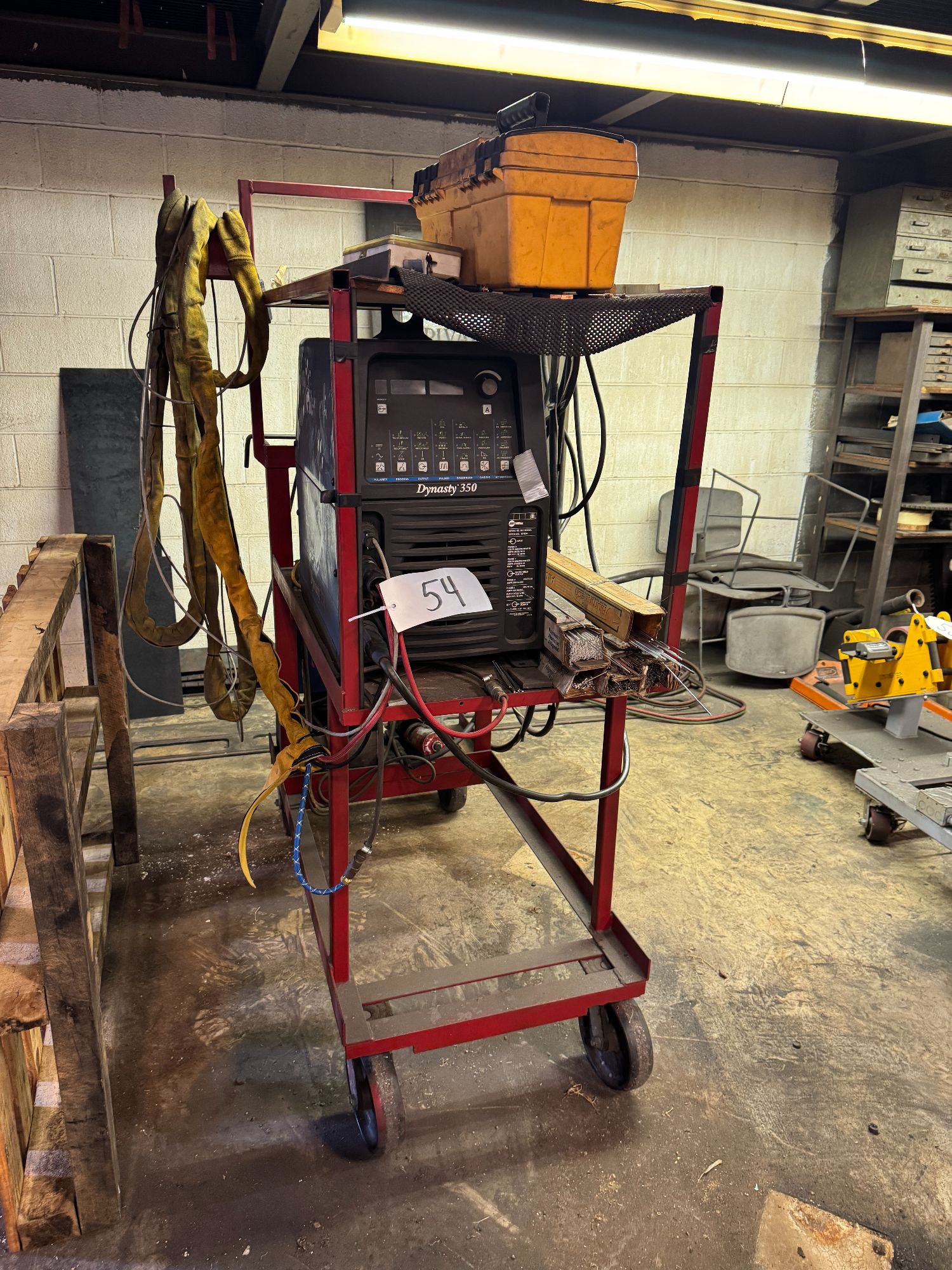 Lot image 1