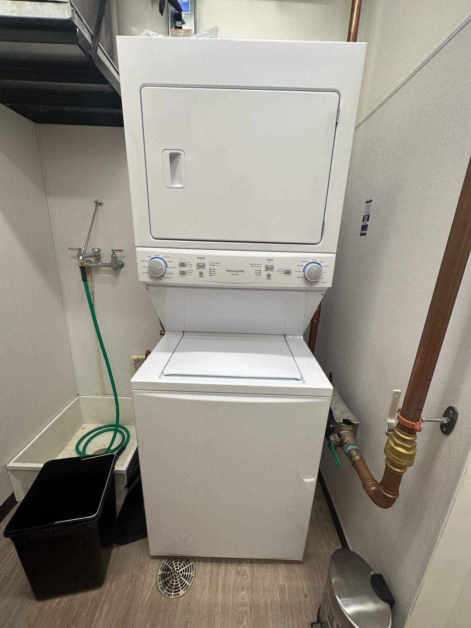 Lot image 1