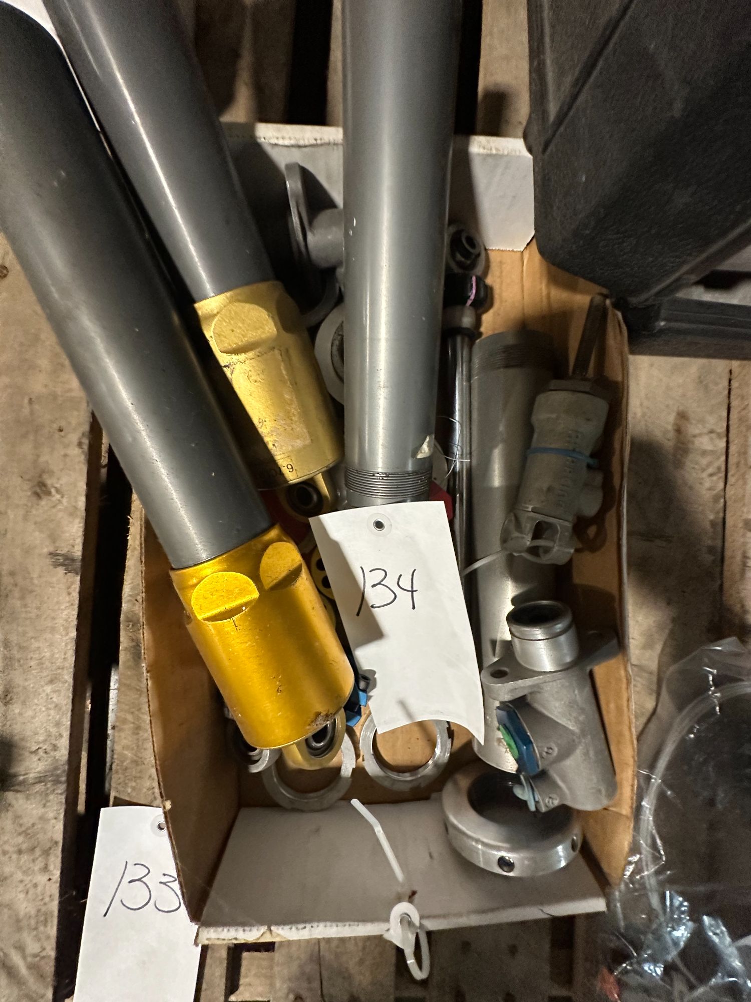 Lot image 2