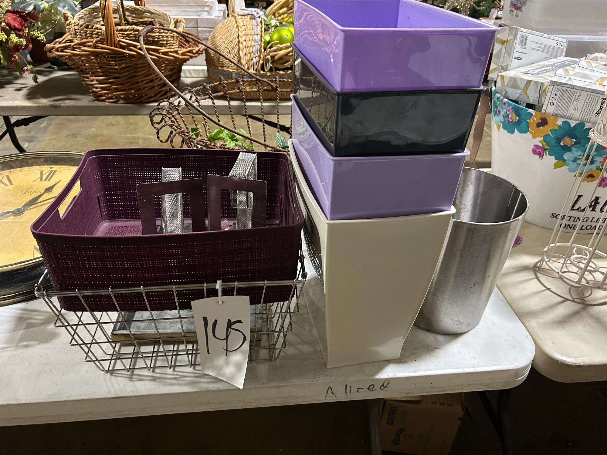 Lot image 1