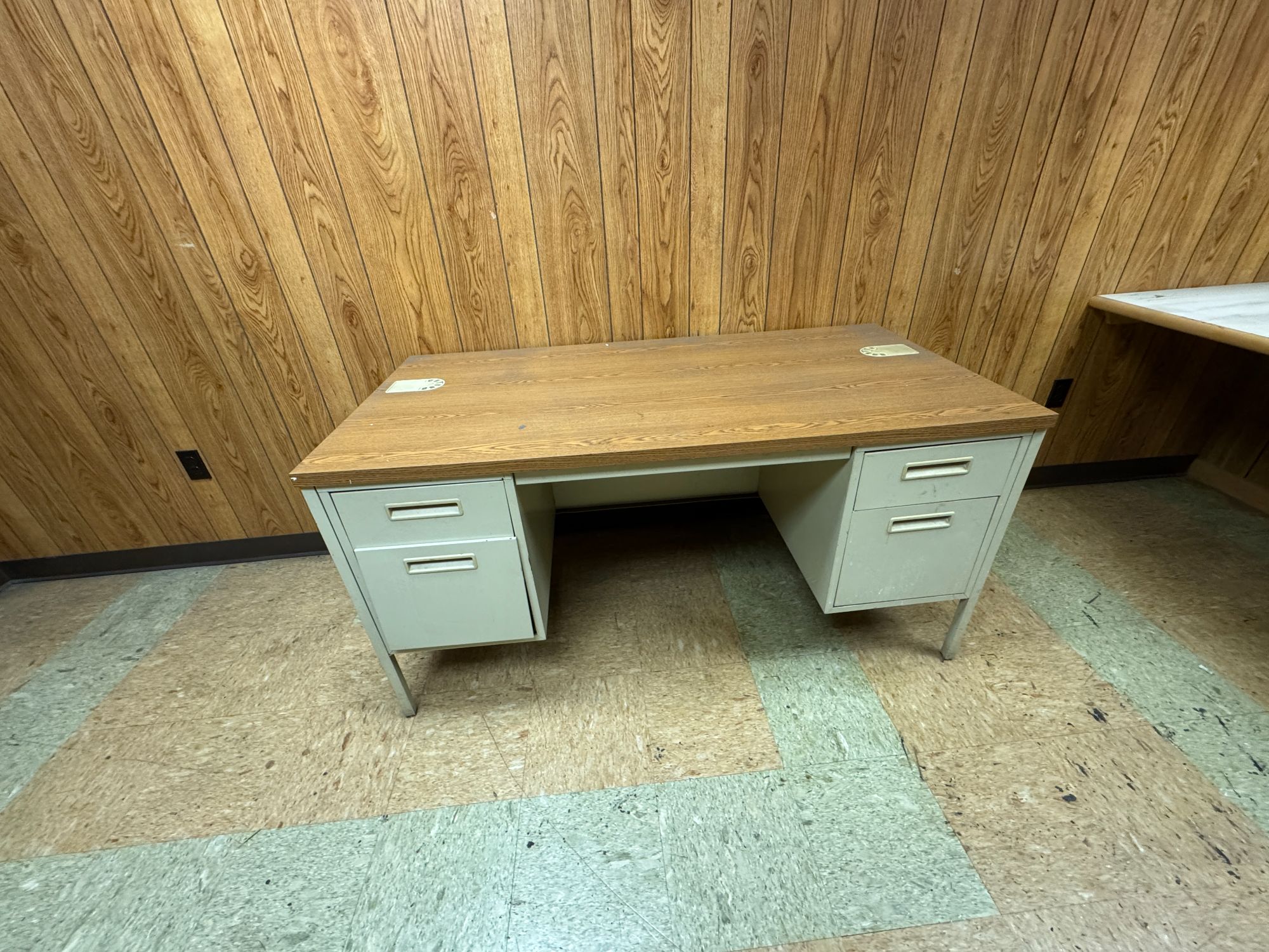 Lot image 4