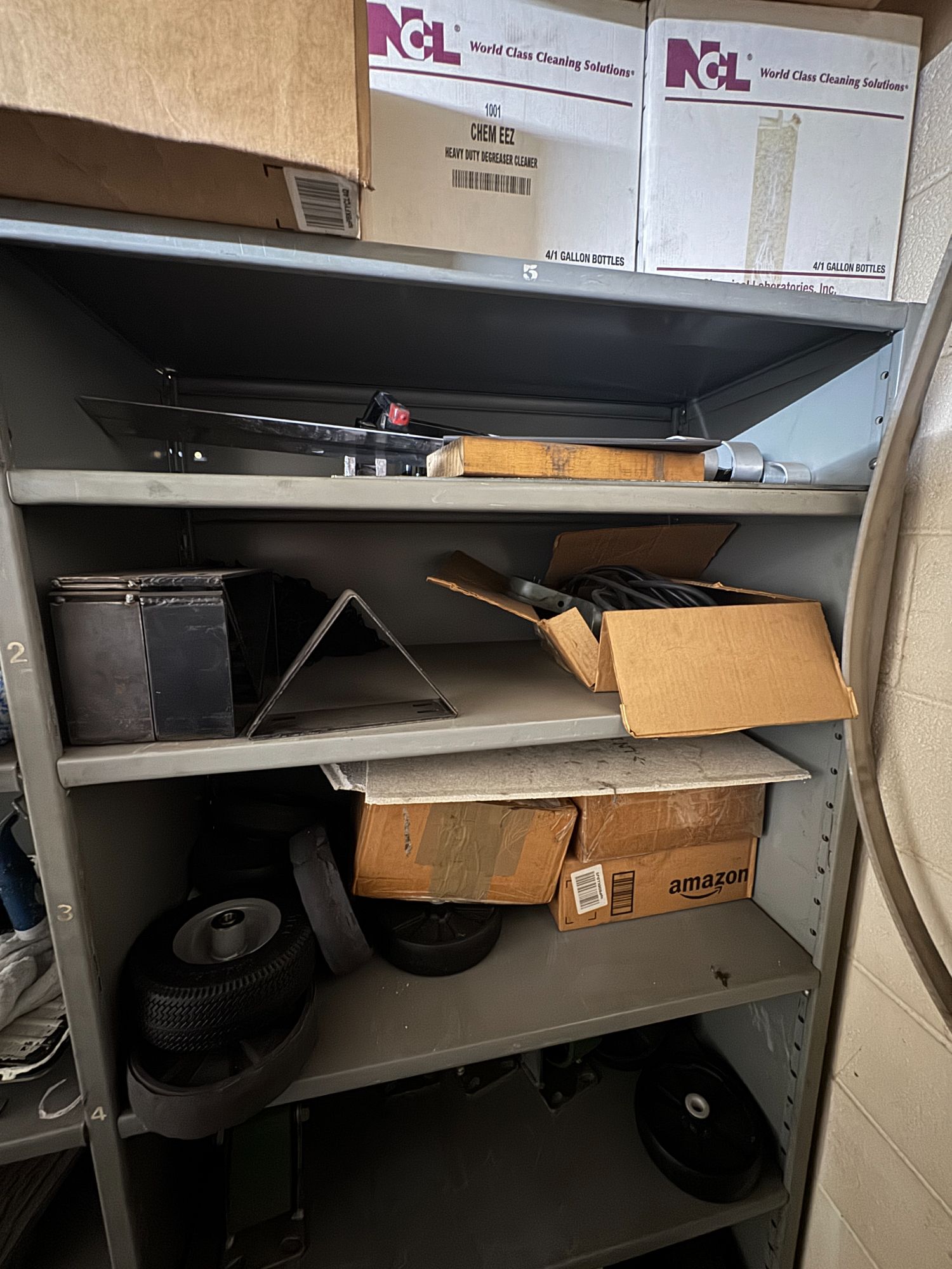 Lot image 22