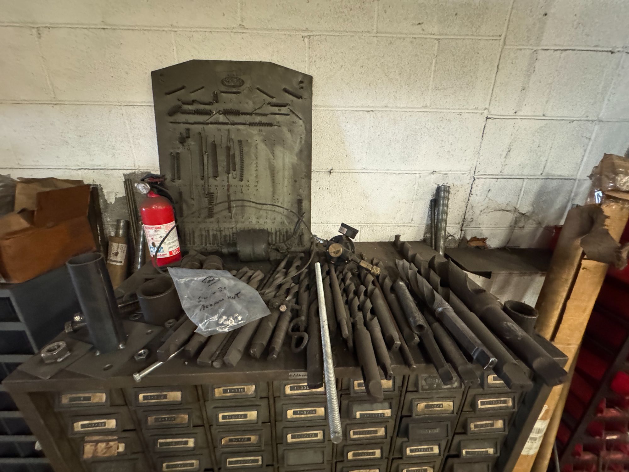 Lot image 3