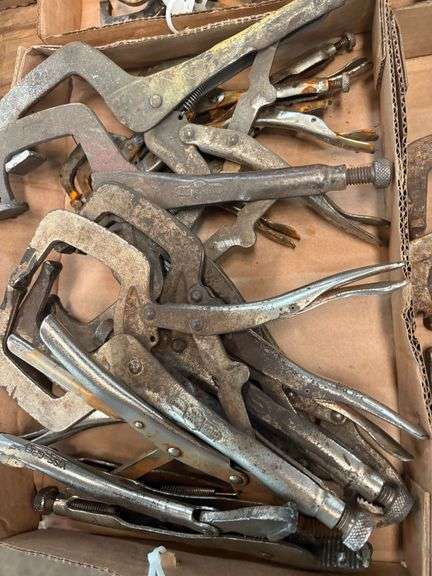 Tray of Assorted Vise Grips