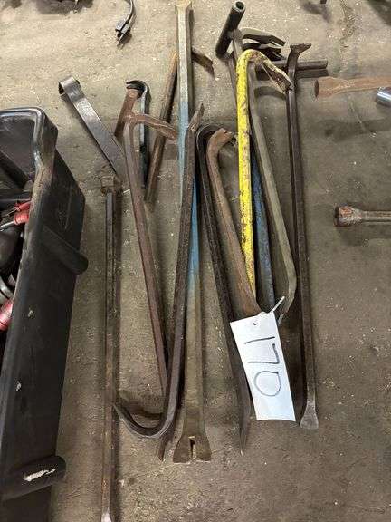 Grouping of Pry Bars