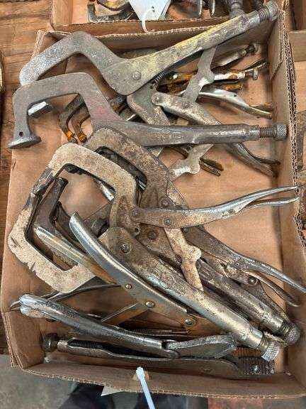 Tray of Assorted Vise Grips