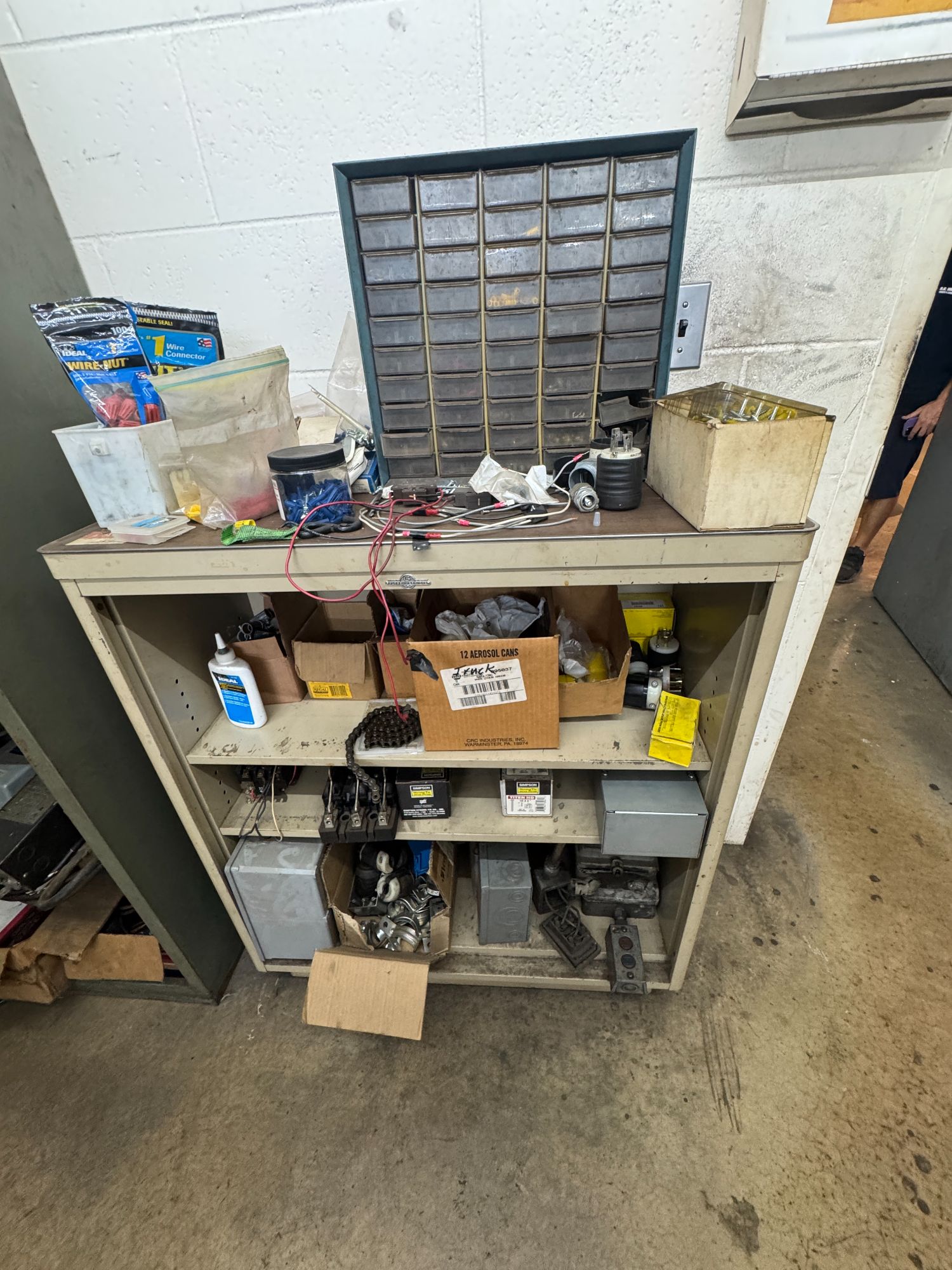 Lot image 2