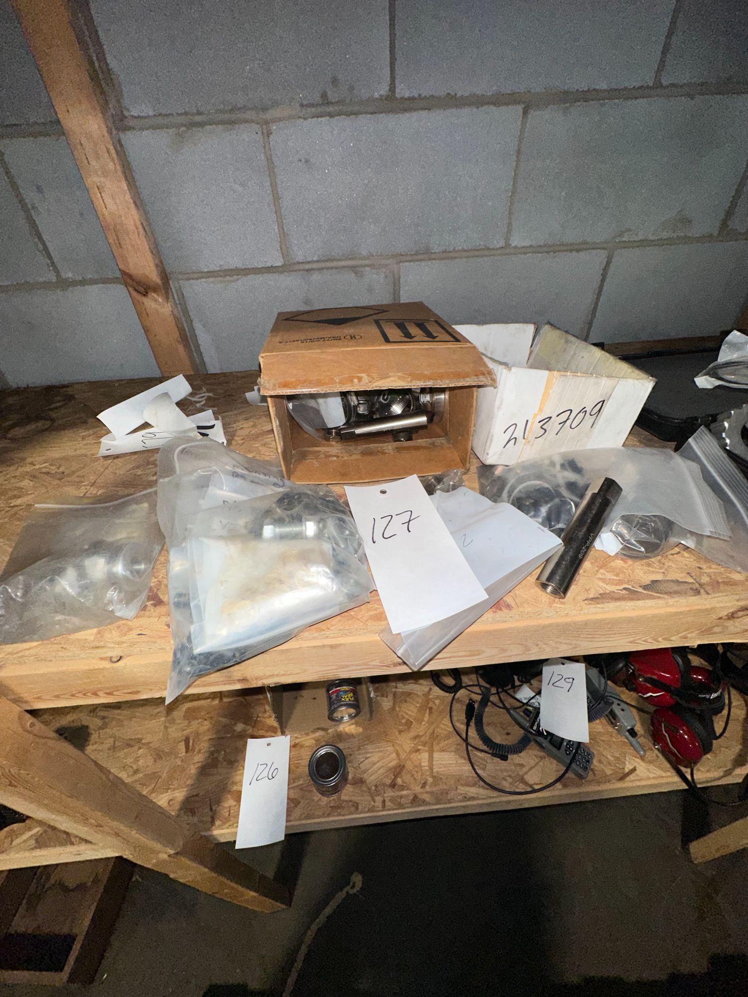 Lot image 1