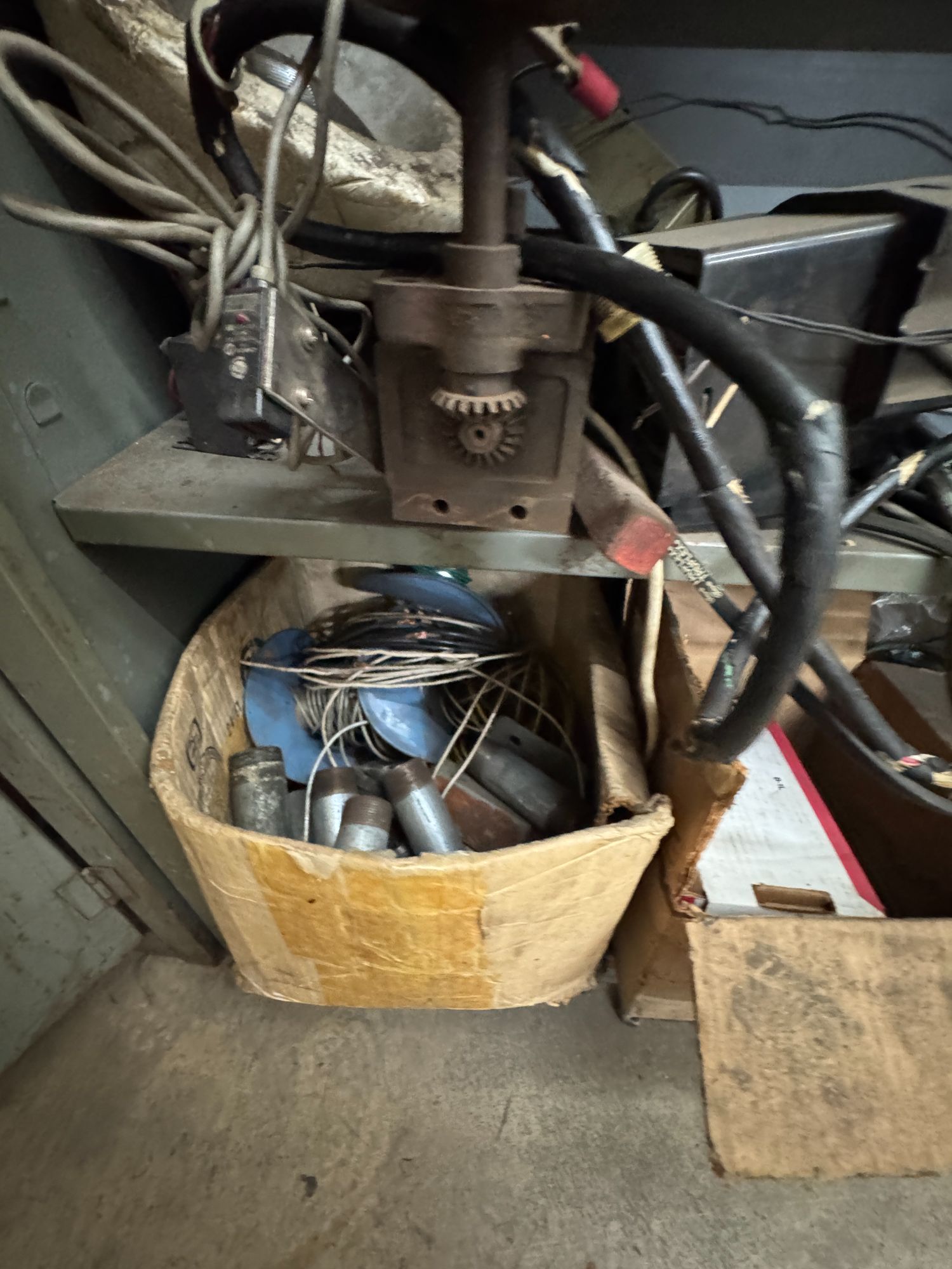 Lot image 10