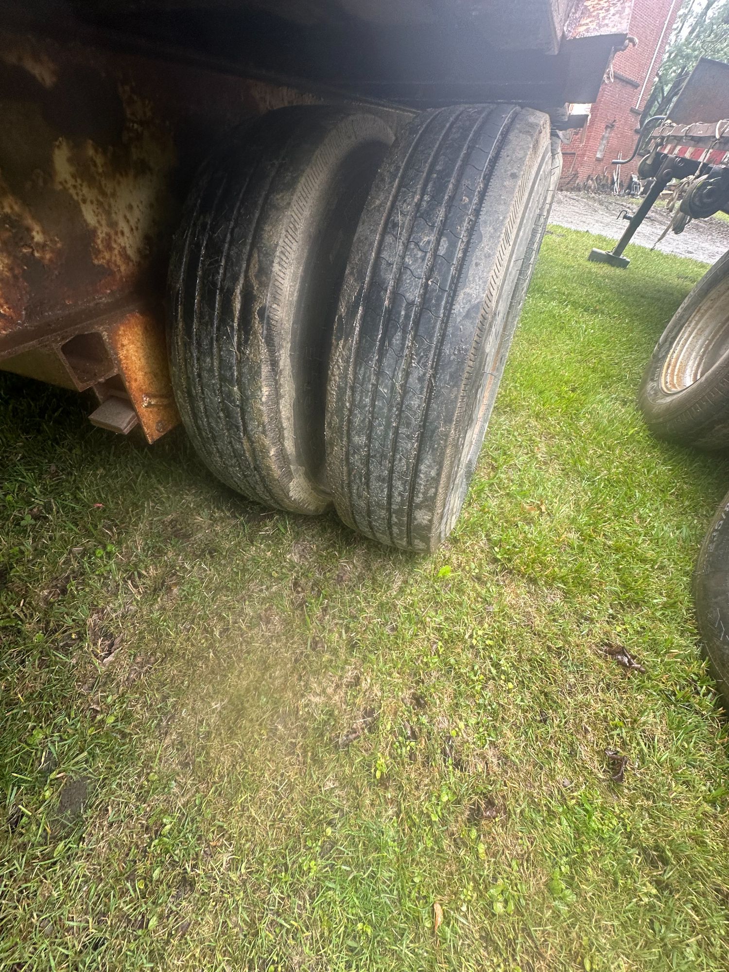 Lot image 10