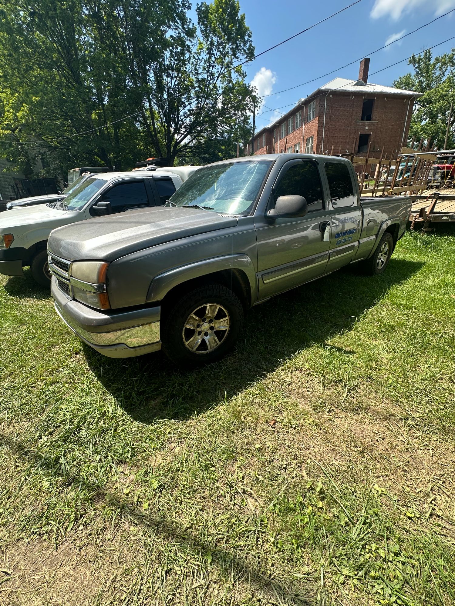 Lot image 1