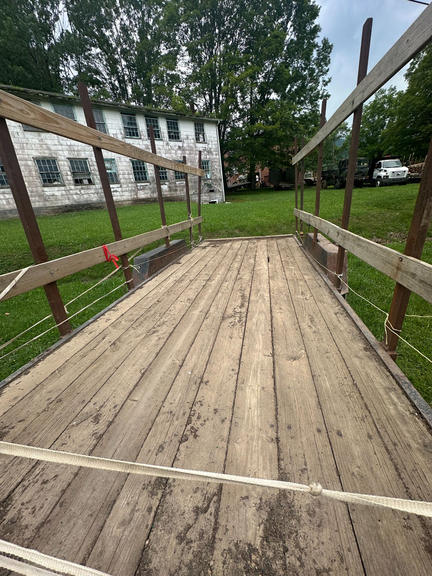 Lot image 4