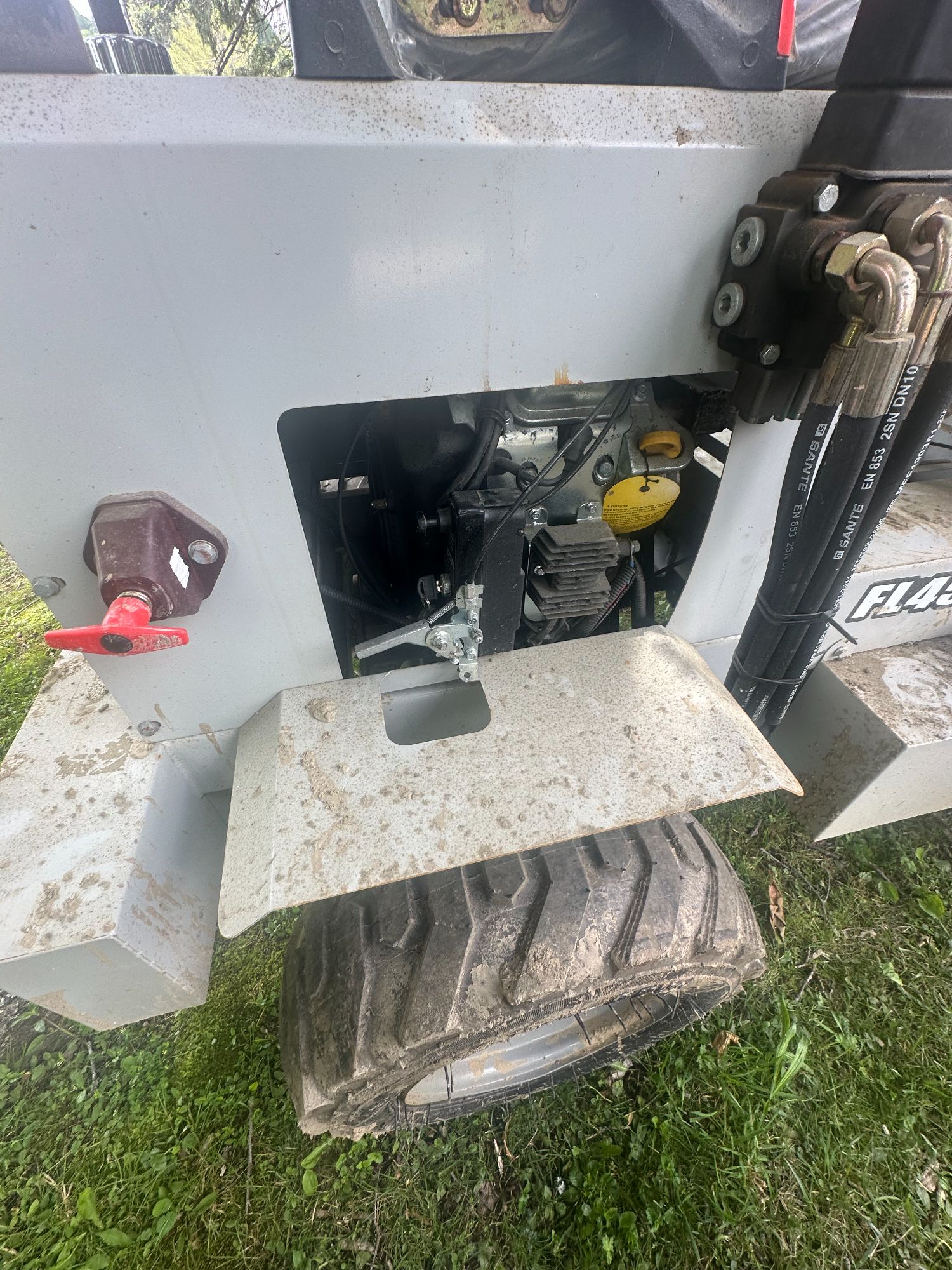 Lot image 9